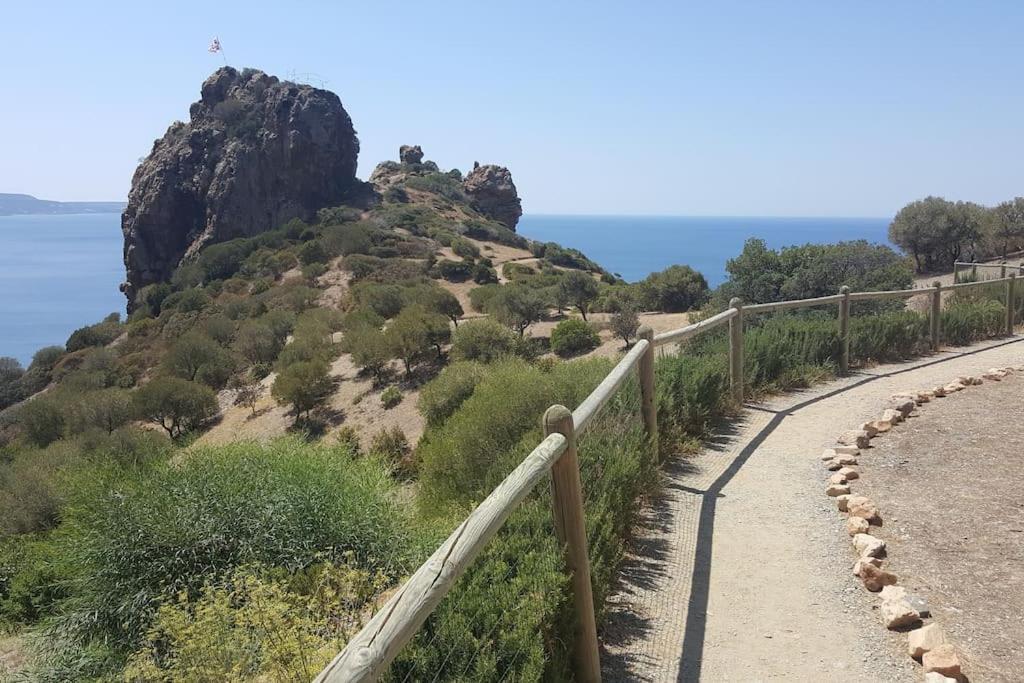 Casa vacanze Tanca Piras - Emozioni A Strapiombo Sul Mare!!! Nebida